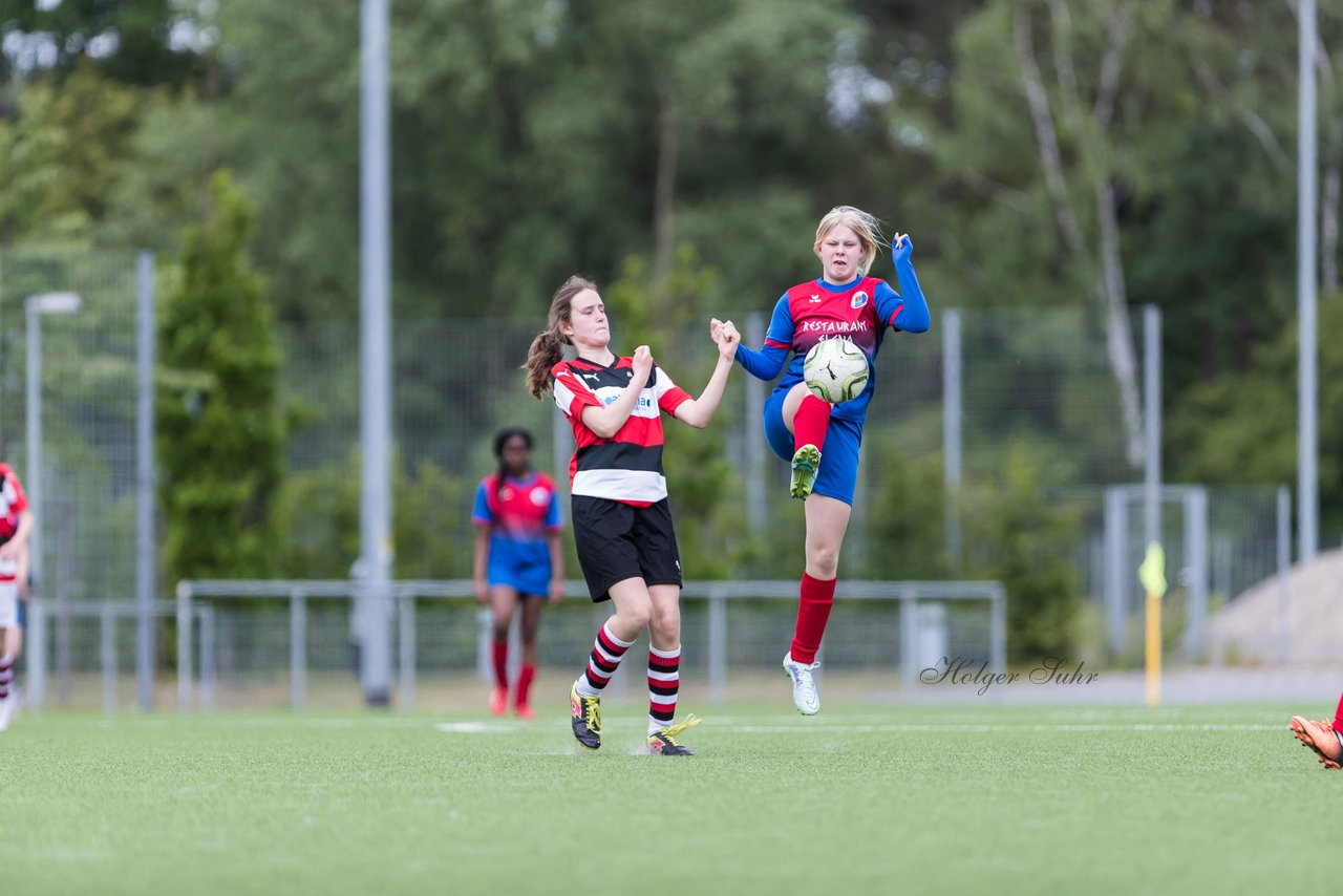 Bild 180 - wCJ Altona 2 - VfL Pinneberg 2 : Ergebnis: 15:0